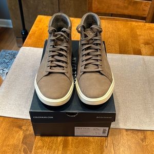Cole Haan GC Modern Midcut men’s shoe. Worn 1 time. Excellent condition & clean.